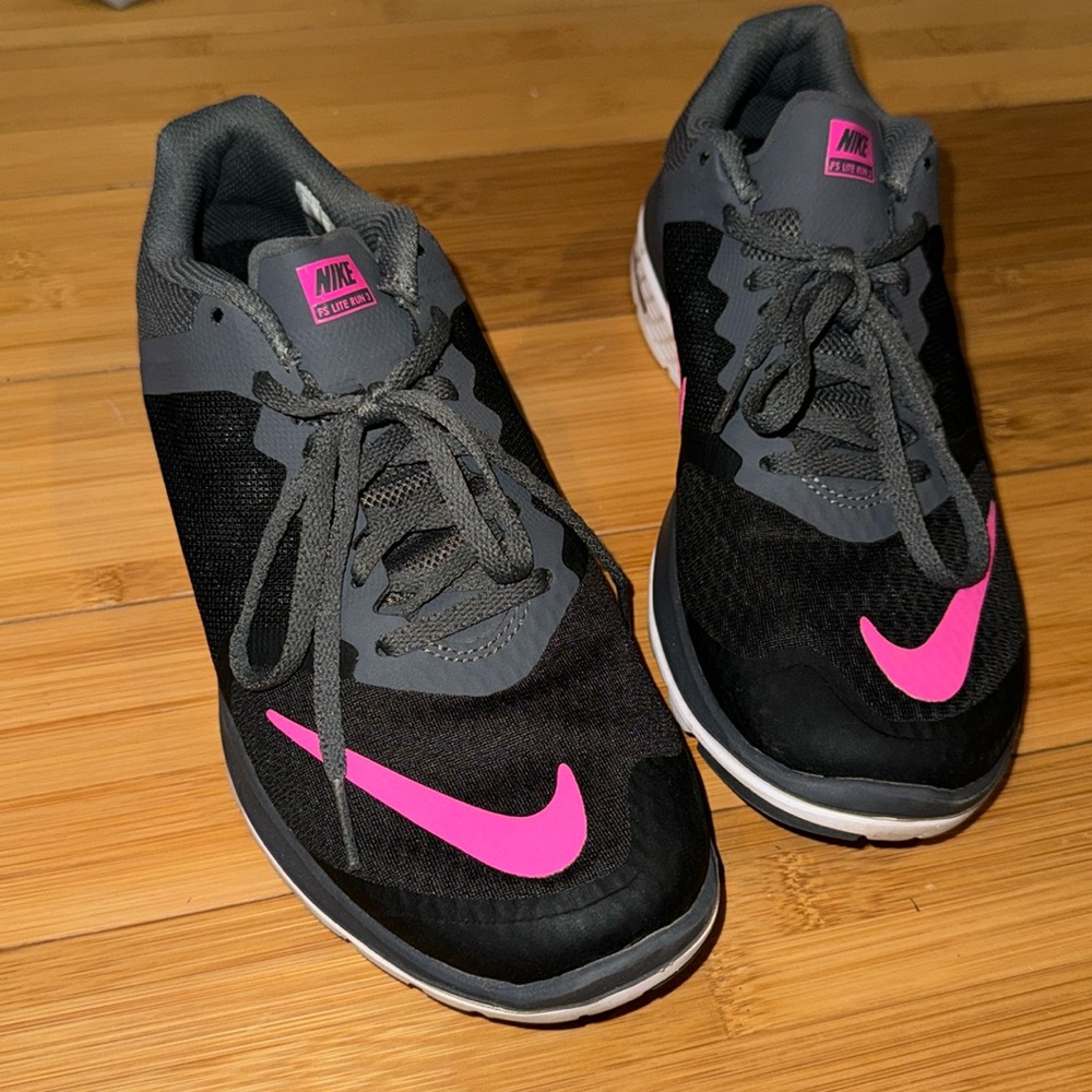 Nike Women's Sneakers